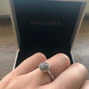 Pandora “dazzling droplet” ring